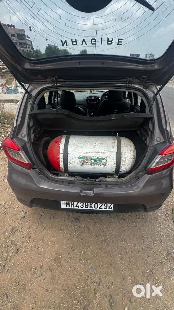 Tata Tiago 2017 Petrol 189293 Km Driven