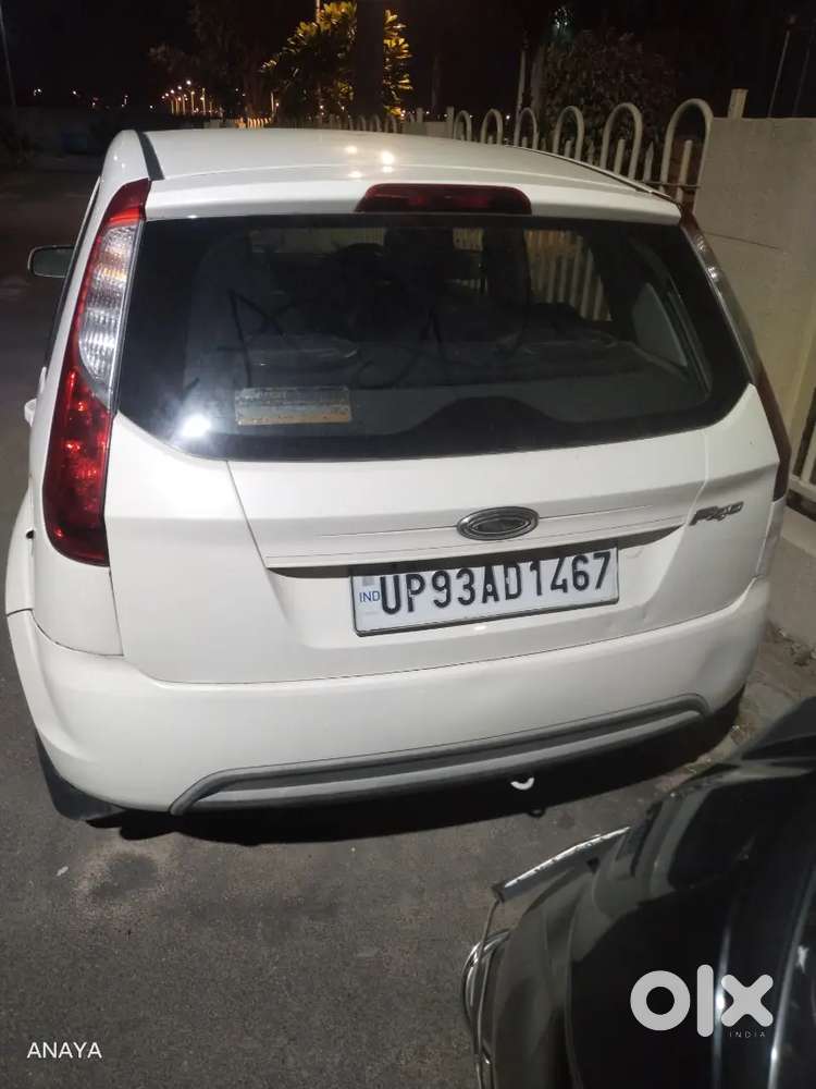 Ford Figo Petrol 2012