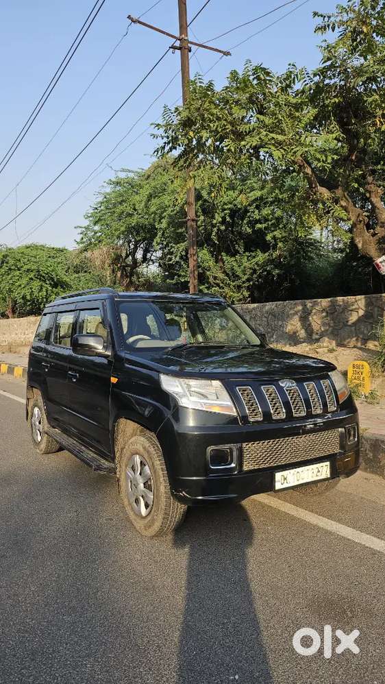Mahindra Tuv 300 2016 T6+ Single Owner