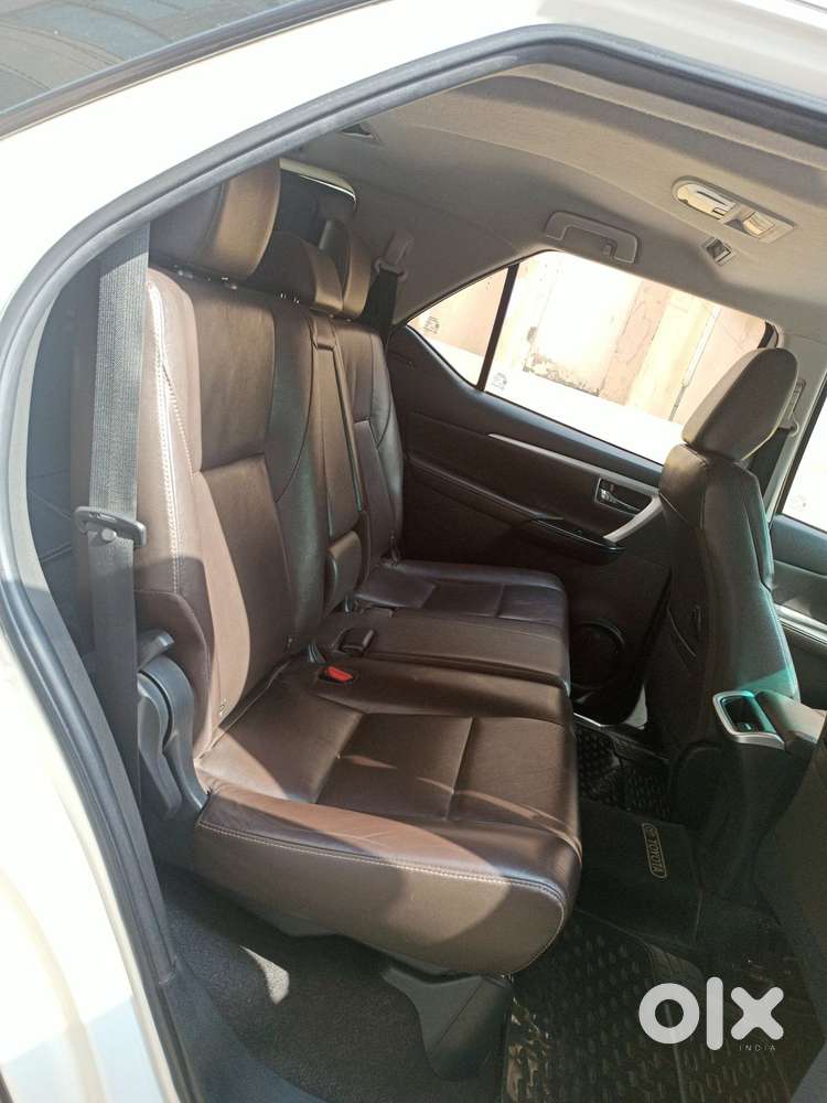 Toyota Fortuner 4x2 At 2.8 Diesel, 2017, Diesel