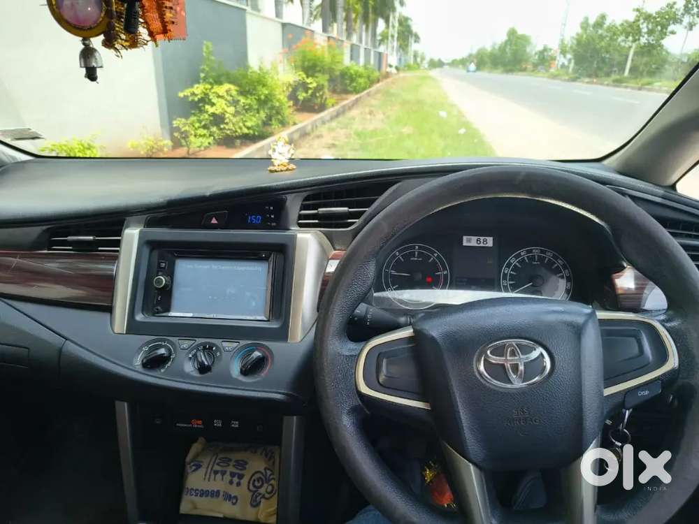 Toyota Innova Crysta 2016 Diesel 7-seater