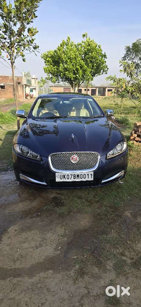 Jaguar Xf 2015 Diesel 74000 Km Driven