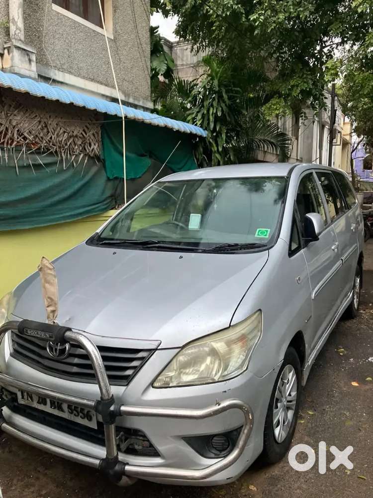 Toyota Innova 2012 Diesel 154000 Km Driven