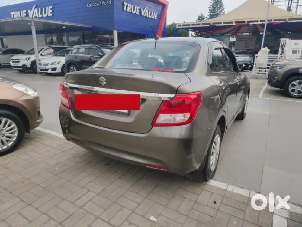Maruti Suzuki Dzire 1.2 Vxi, 2023, Petrol