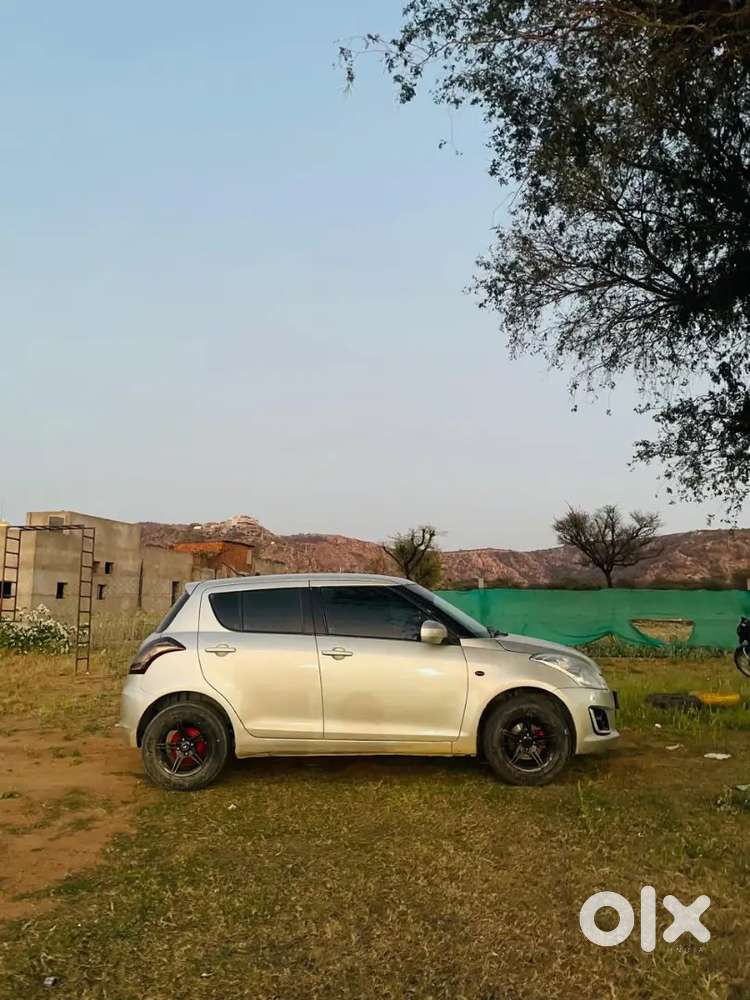 Maruti Suzuki Swift 2018 Cng & Hybrids 70000 Km Driven
