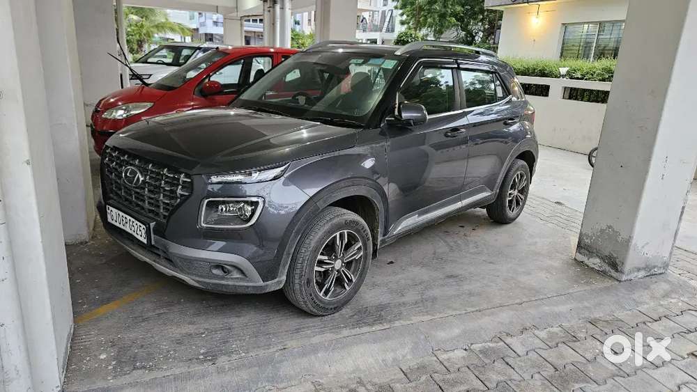 Hyundai Venue 2021 Petrol Manual