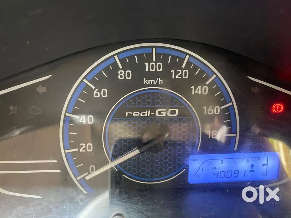 Full Showroom Service Ladies Driving3, Car