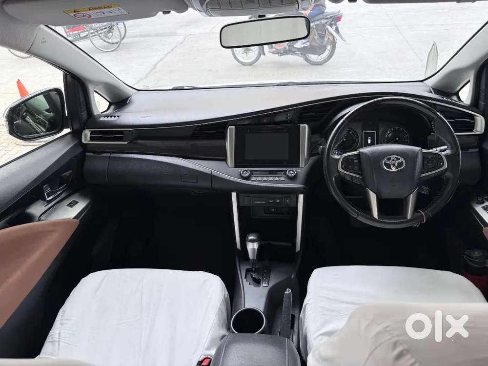 Toyota Innova Crysta 2020 Diesel 132000 Km Driven