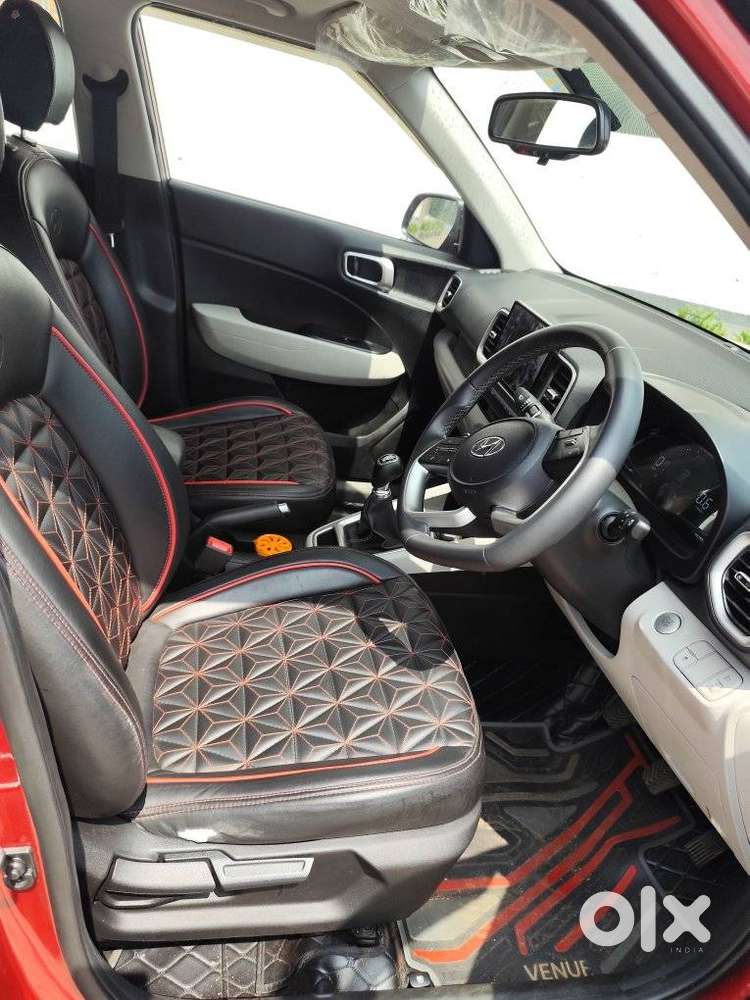Hyundai Venue Sx Mt, 2023, Petrol