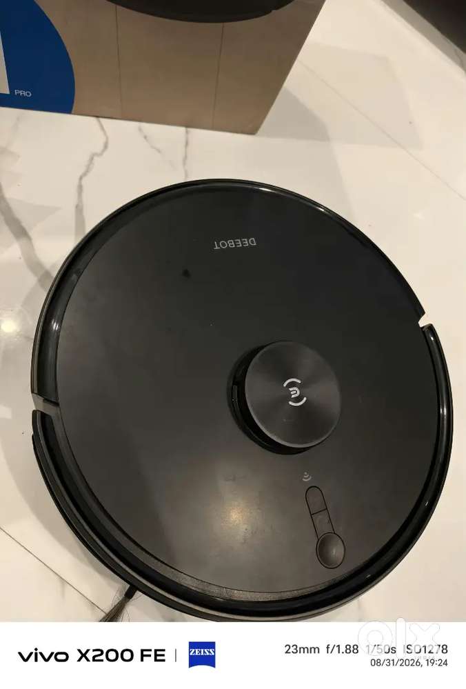 ECOVACS AI ROBOT HOME CLEANING MACHINE