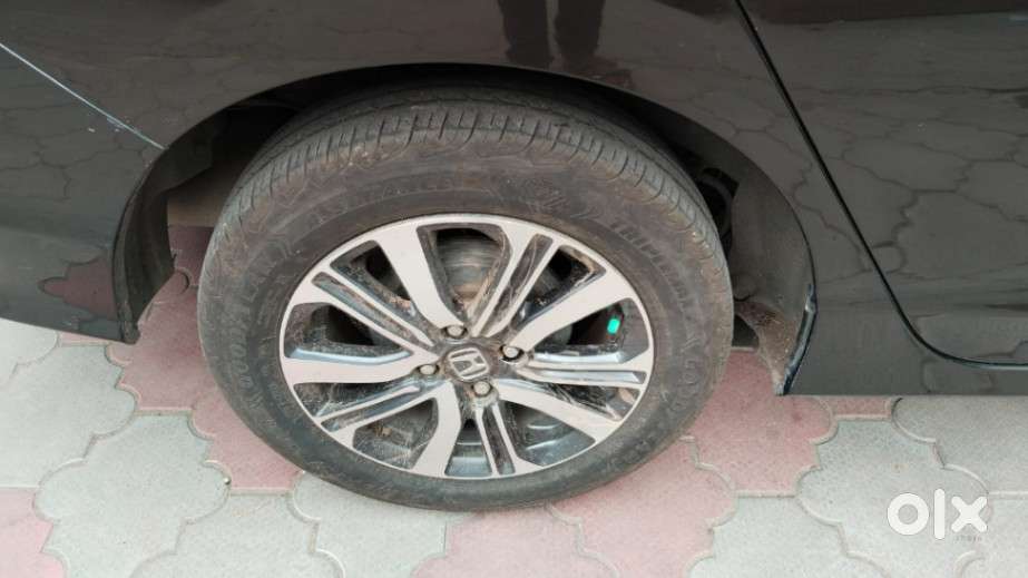 Honda City 1.5 V 4th Gen I-vtec Mt, 2022, Petrol