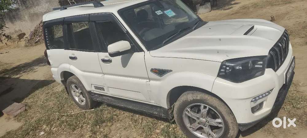 Mahindra Scorpio 2016 Diesel 70000 Km Driven