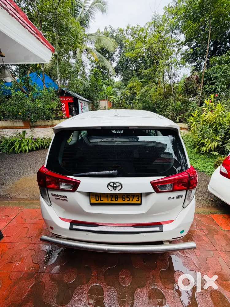 Toyota Innova Crysta 2018 Diesel Manual 1st Owner
