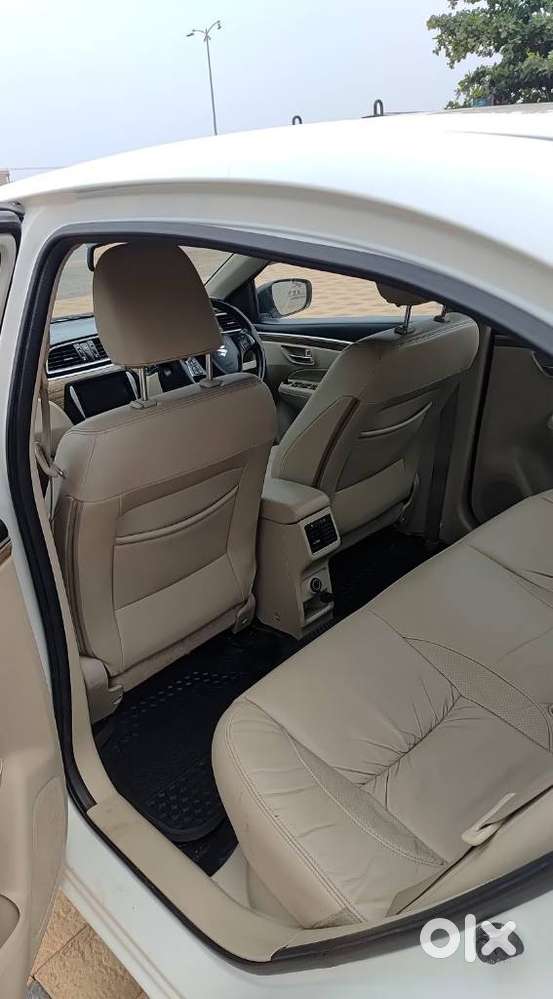 Maruti Suzuki Ciaz 1.5 Alpha Shvs Petrol, 2023, Petrol