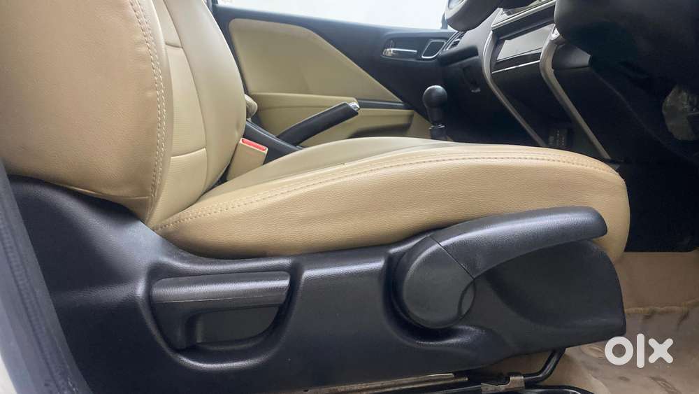 Honda City 1.5 V 4th Gen I-vtec Mt, 2022, Petrol