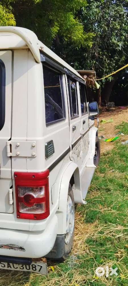 Mahindra Bolero 2012