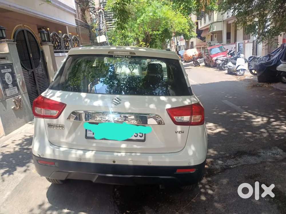 Maruthi Breeza Car 2016