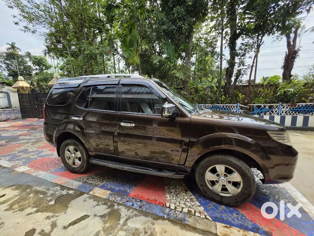 Tata Safari 2014