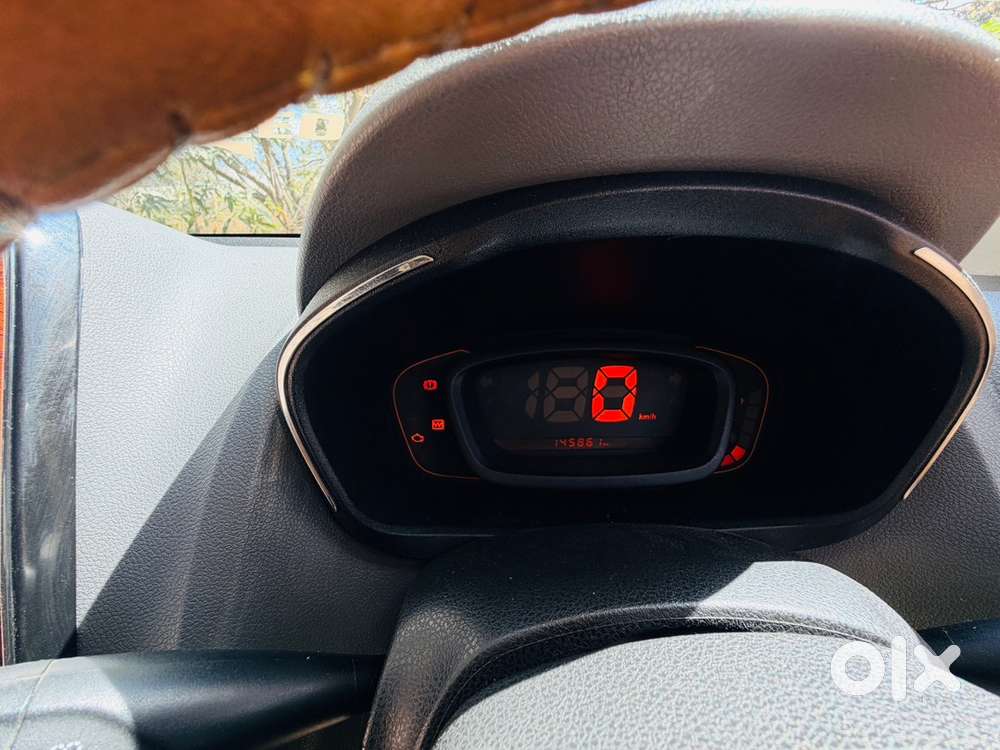 Renault Kwid 2017 Petrol Well Maintained