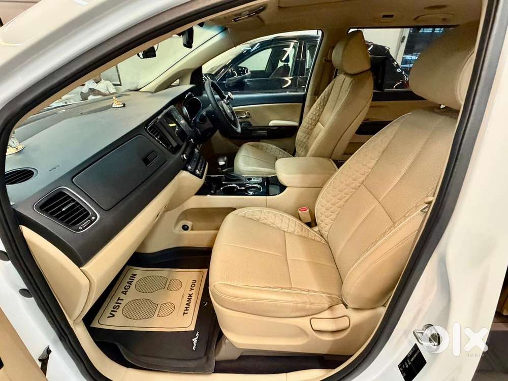 Kia Carnival Limousine Plus 7 Str, 2023, Diesel
