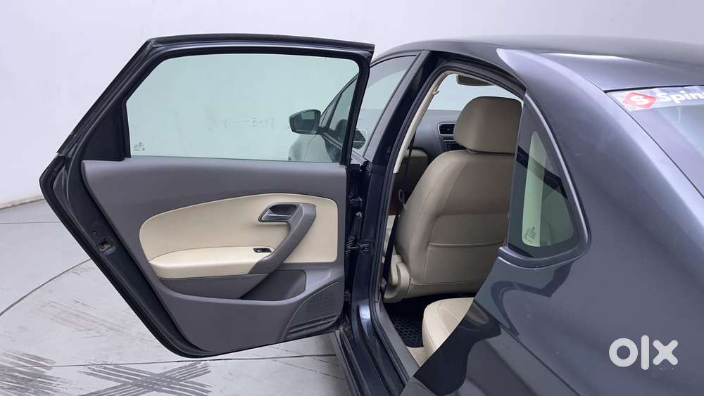 Volkswagen Vento 2010-2013 Petrol Highline At, 2021, Petrol