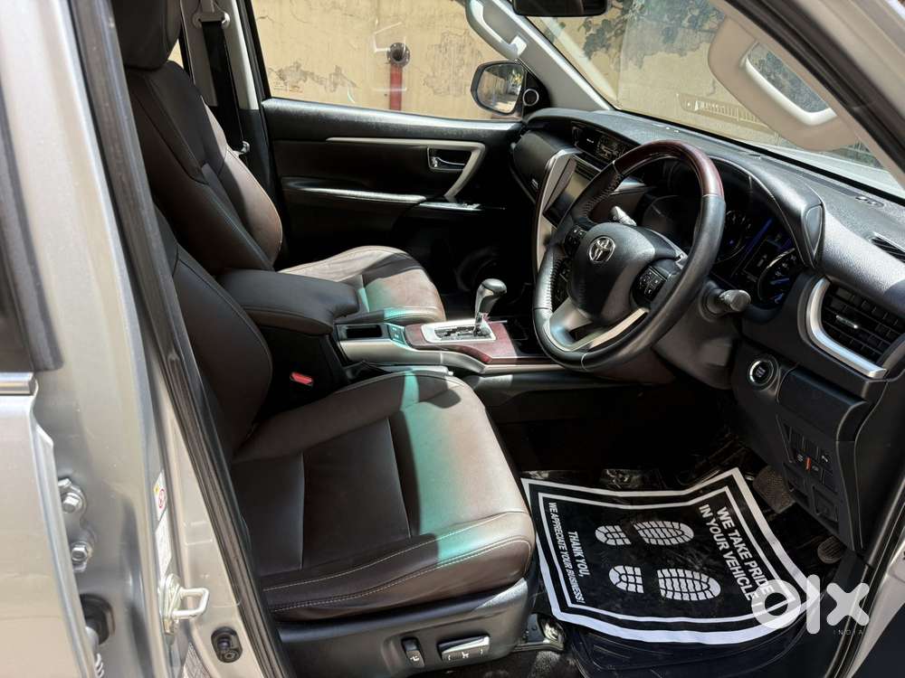 Toyota Fortuner [2021-ongoing] 2.7 2wd Petrol At, 2017, Petrol