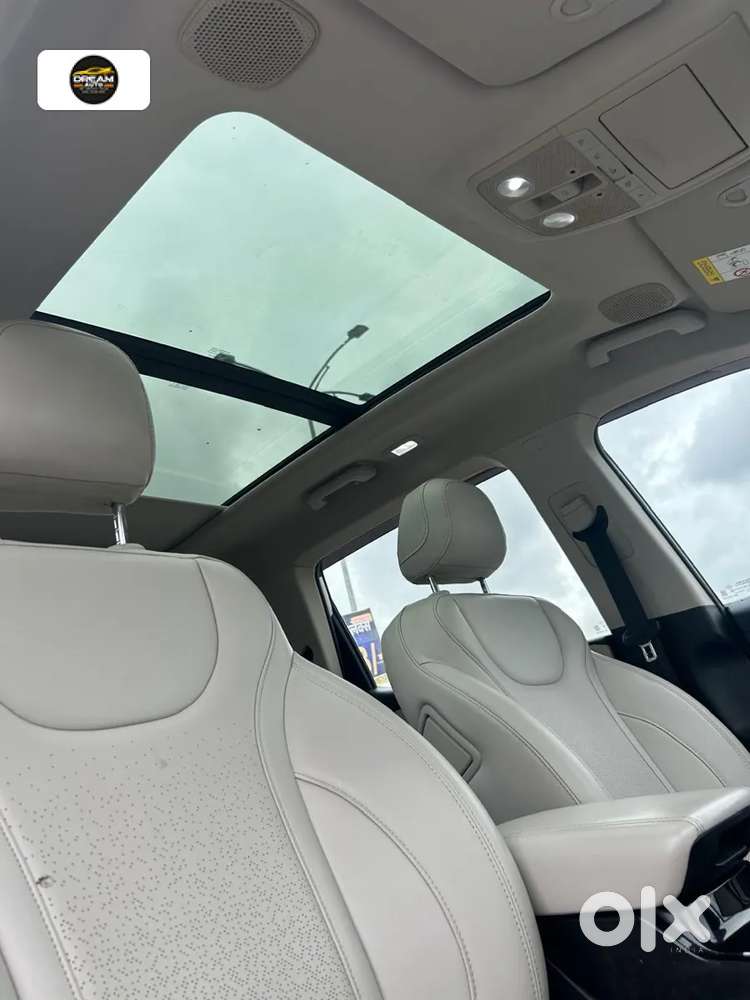 Mahindra Xuv700 2.2 Ax 7 Diesel At Luxury Pack Str Awd, 2022, Diesel