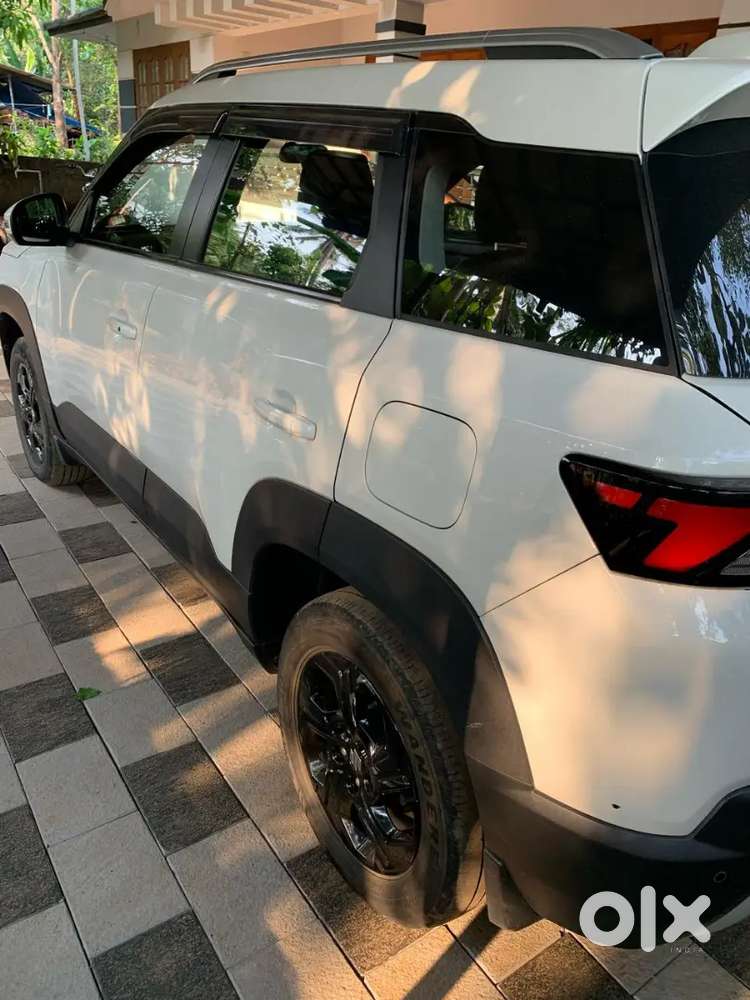 Maruti Suzuki Brezza 2022 Petrol Well Maintained