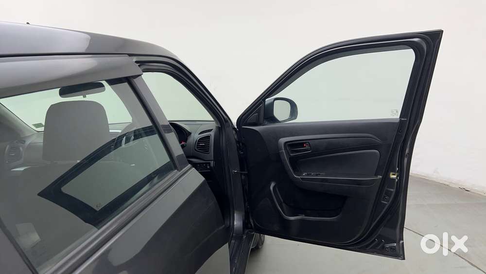 Maruti Suzuki Vitara Brezza 1.5 Lxi, 2021, Petrol