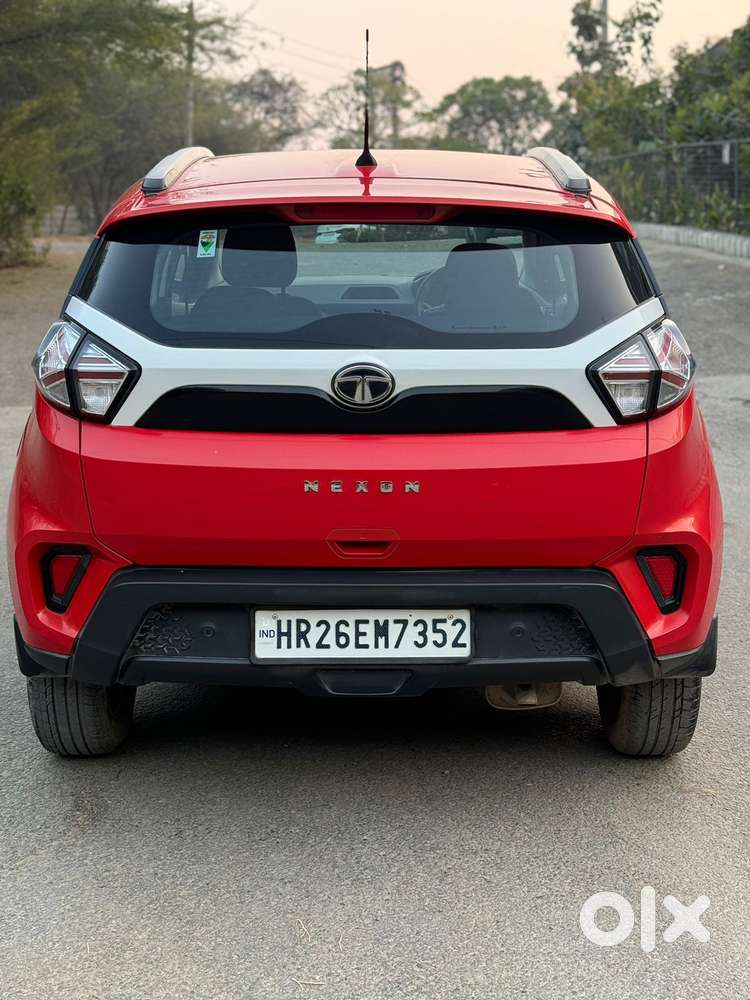 Tata Nexon 1.5 Revotorq Xm (s), 2021, Petrol