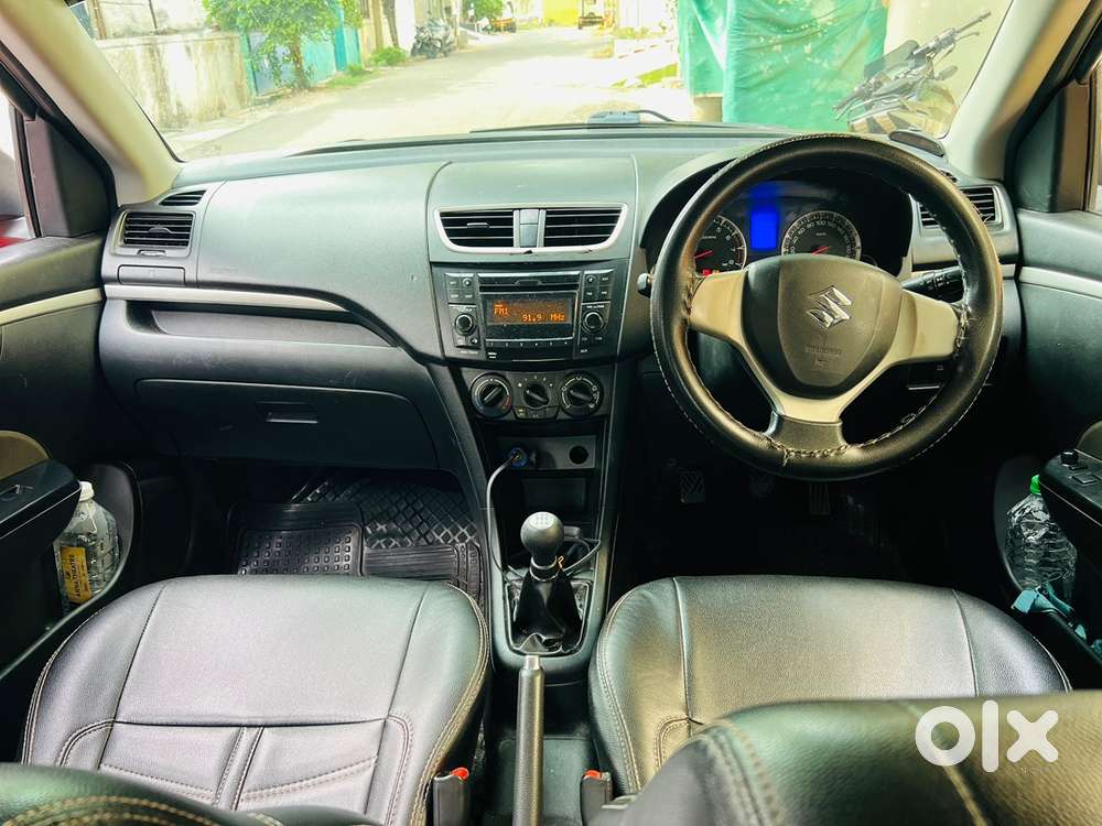 Maruti Suzuki Swift 2017 Petrol 99000 Km Driven