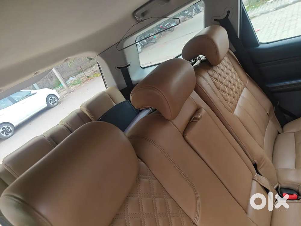 Mahindra Xuv500 2021