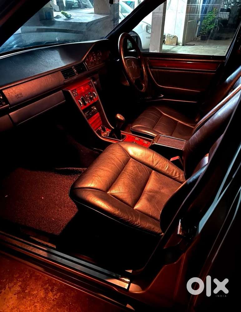 Mercedes-benz W124 E220 1996