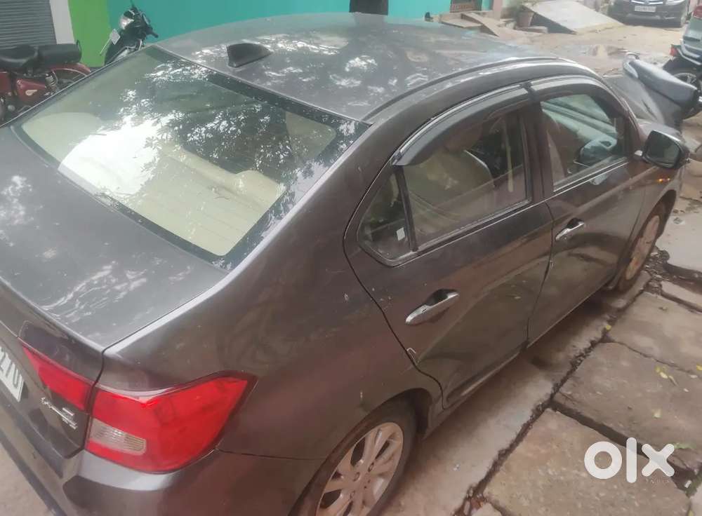 Honda Amaze 2020 Petrol Well Maintained