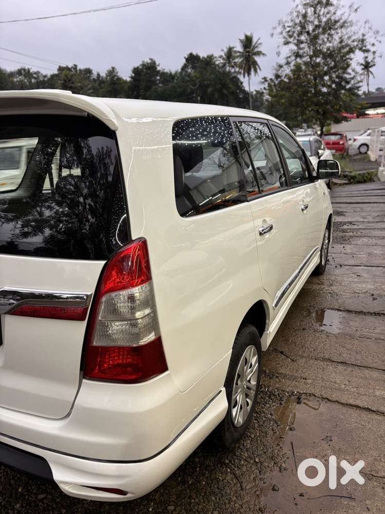 Toyota Innova 2.5 G (diesel) 7 Seater, 2013, Diesel