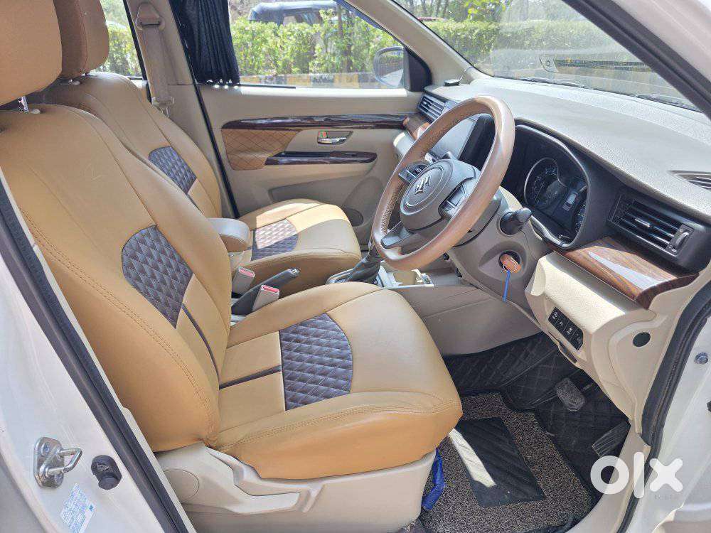 Maruti Suzuki Ertiga Vxi At Petrol, 2022, Petrol