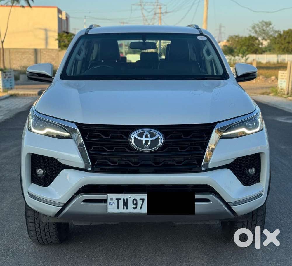 Toyota Fortuner 4x2 At 2.8 Diesel, 2022, Diesel