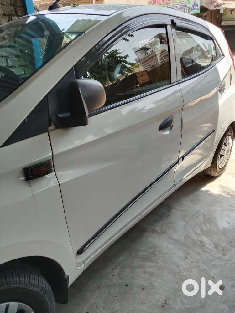 Hyundai Eon 2016 Petrol 43962 Km Driven