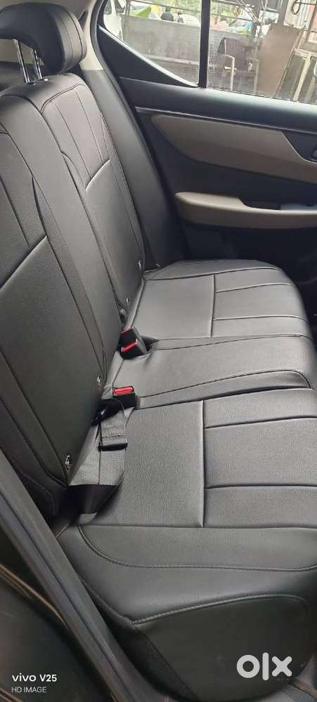 Honda Elevate V Mt, 2023, Petrol