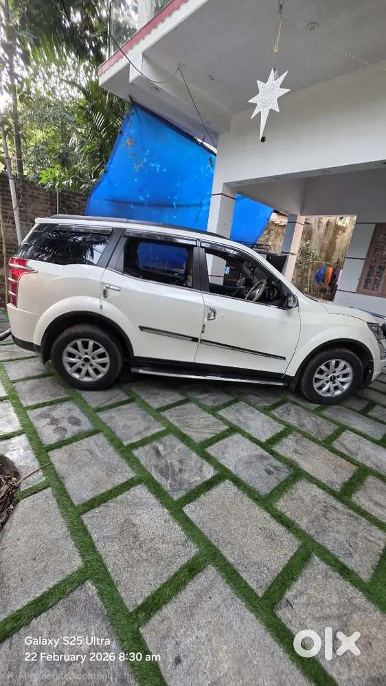 Mahindra Xuv500 W10 Sunroof Top End Model 2015 Diesel 167000 Km Driven