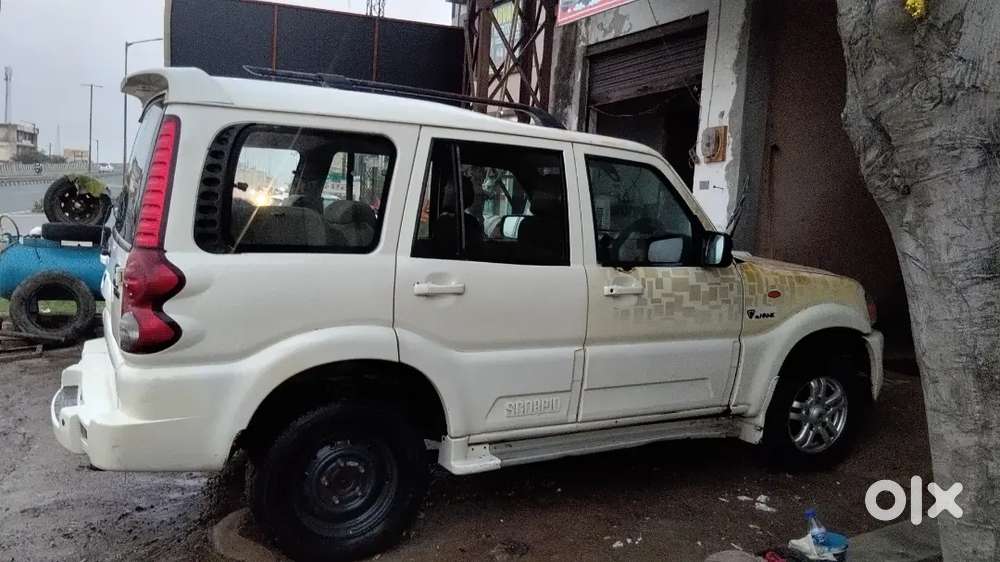 Mahindra Scorpio 2014 Diesel Manual