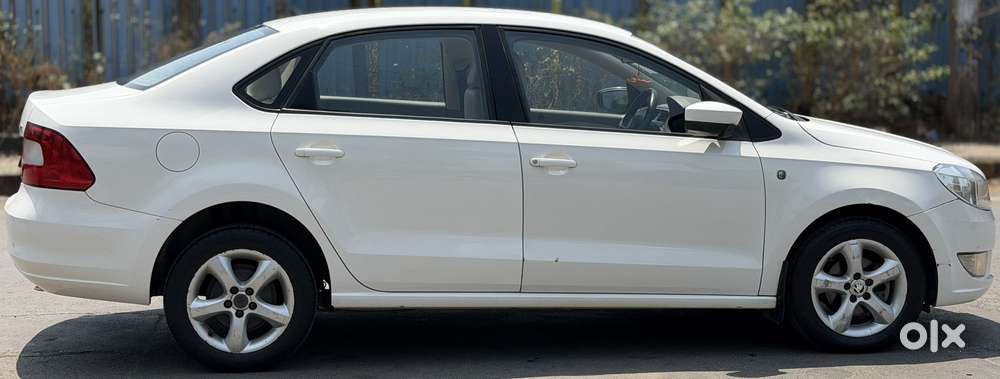 Skoda Rapid 1.5 Tdi Ambition Plus, 2015, Diesel