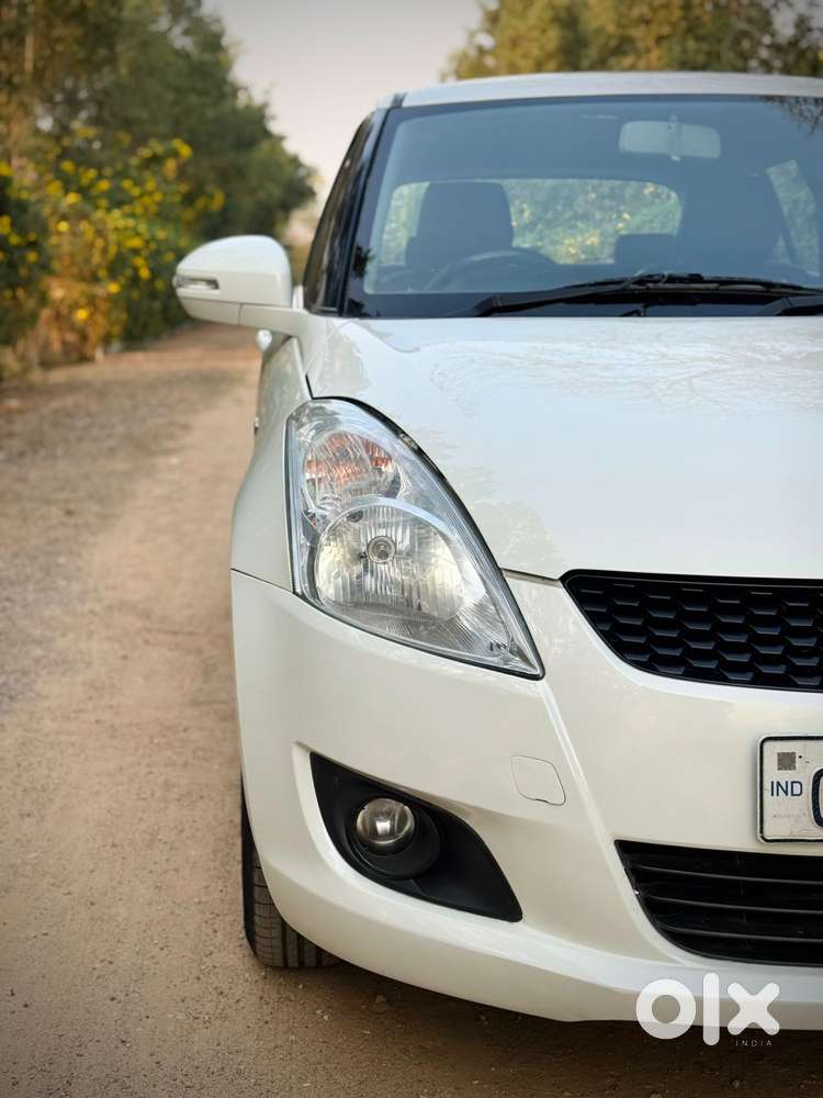 Maruti Suzuki Swift 1.2 Vxi (o), 2013, Petrol