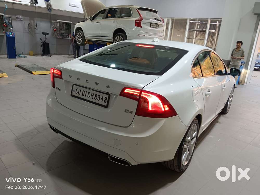 Volvo S60 D4 Momentum, 2019, Diesel