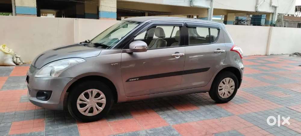 Maruti Suzuki Swift 2014 Petrol 92000 Km Driven
