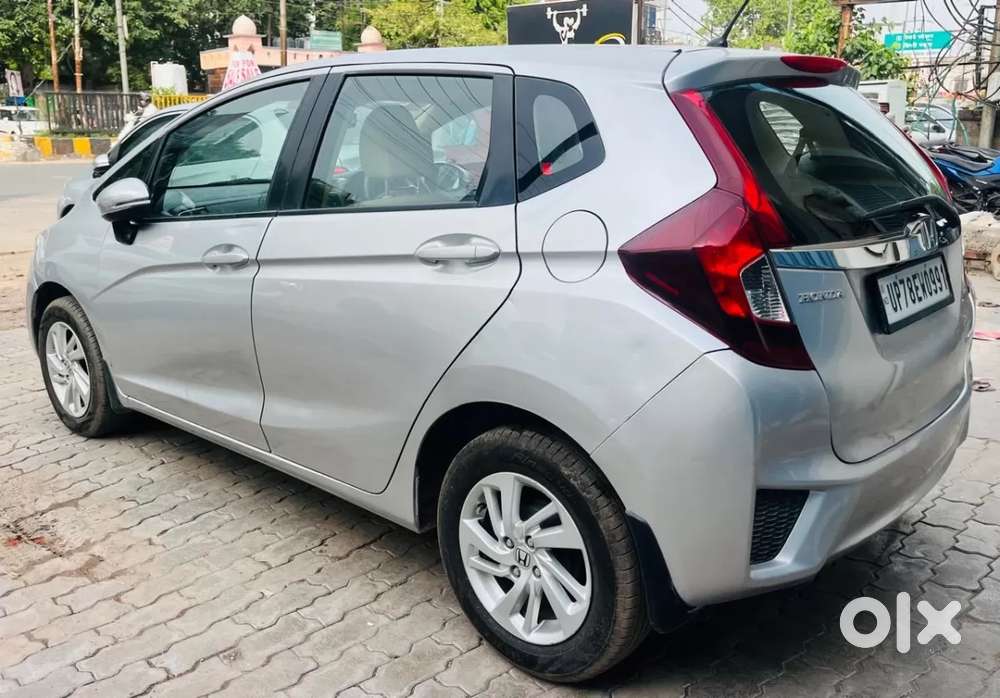 Honda Jazz V Cvt, 2017, Petrol
