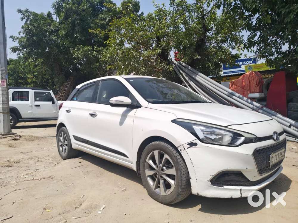 Hyundai Elite I20 Asta Option, 2015, Petrol