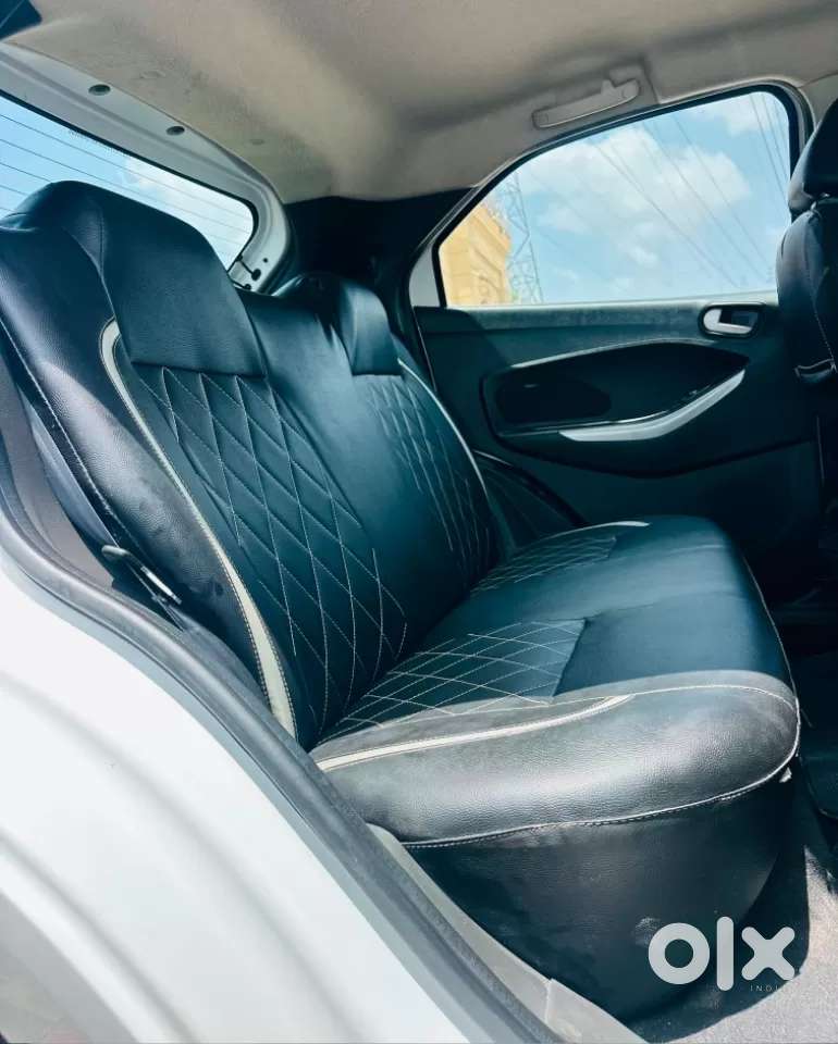 Ford Figo Titanium, 2016, Petrol