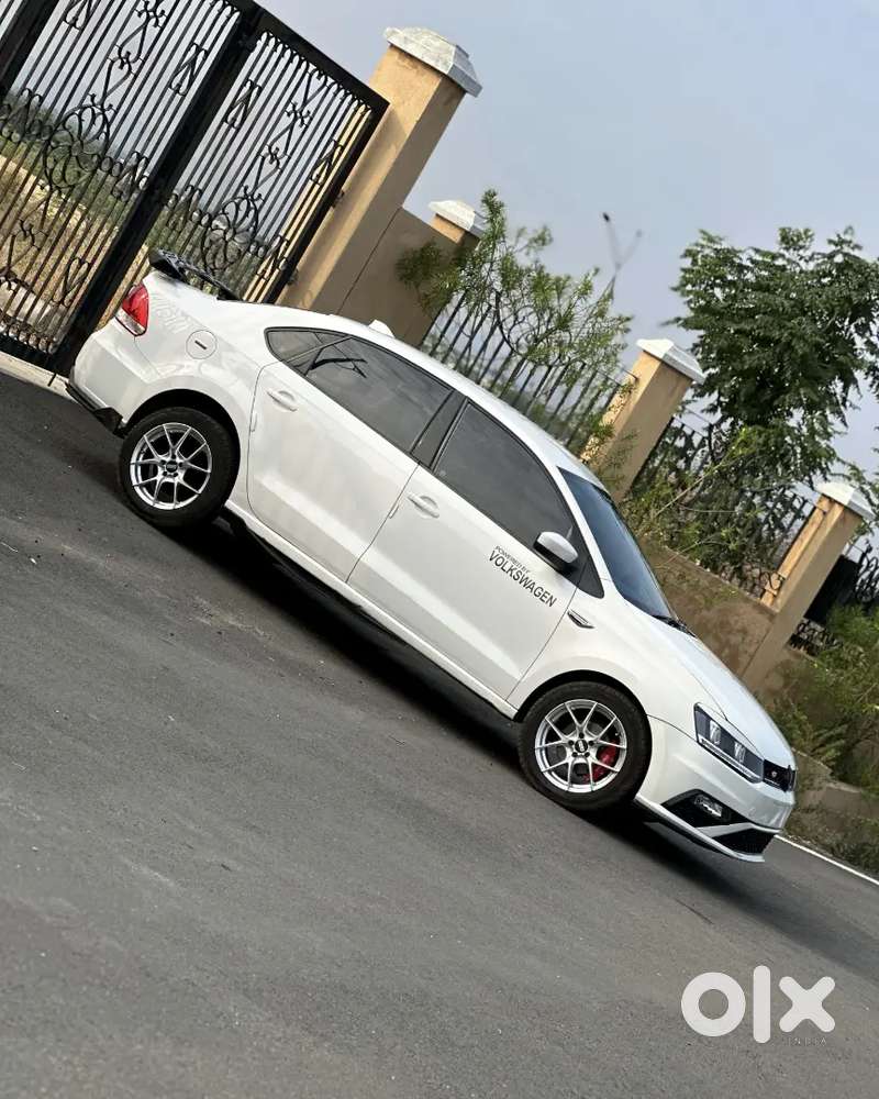Volkswagen Vento 1.6 Tdi Highline