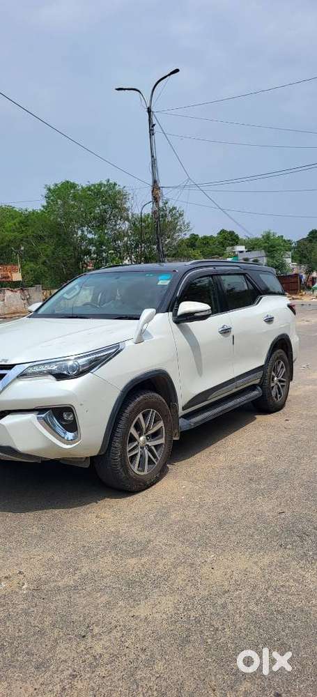 Toyota Fortuner 4x4 At, 2017, Diesel